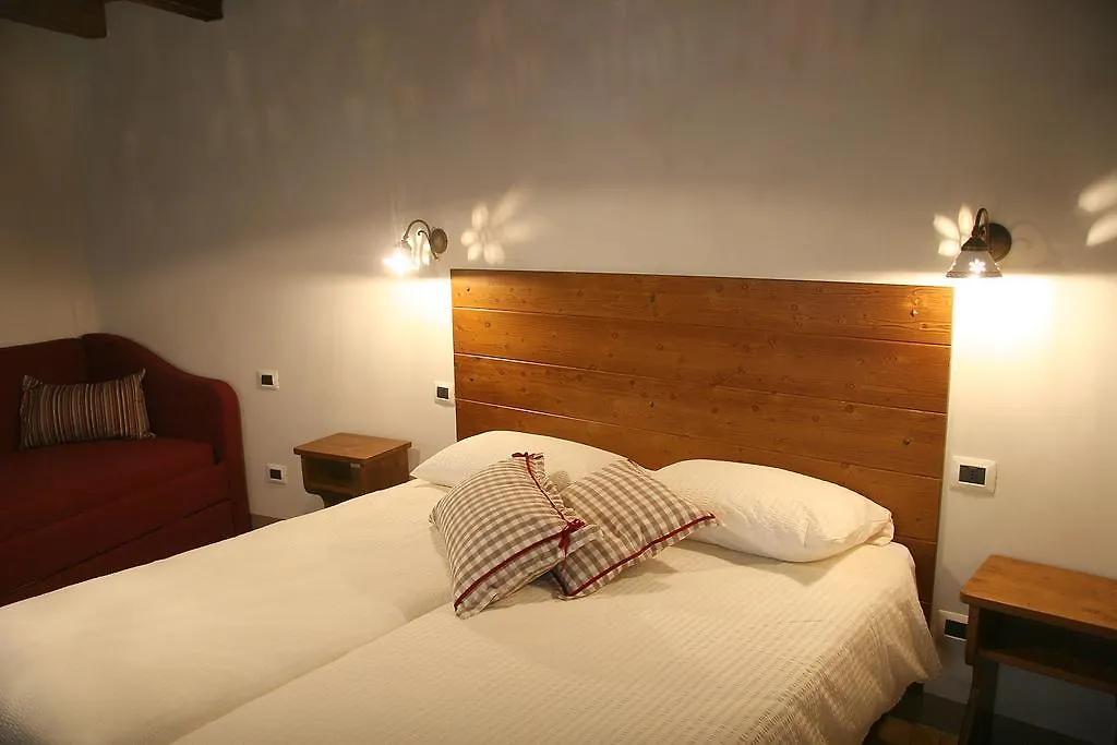 Ostello Del Castello Tirano Italië